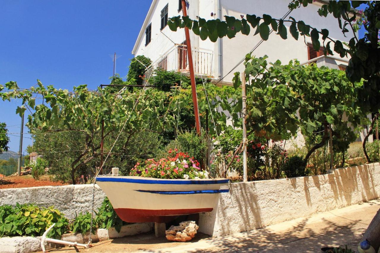 Apartments By The Sea Sali, Dugi Otok - 8110 Ngoại thất bức ảnh