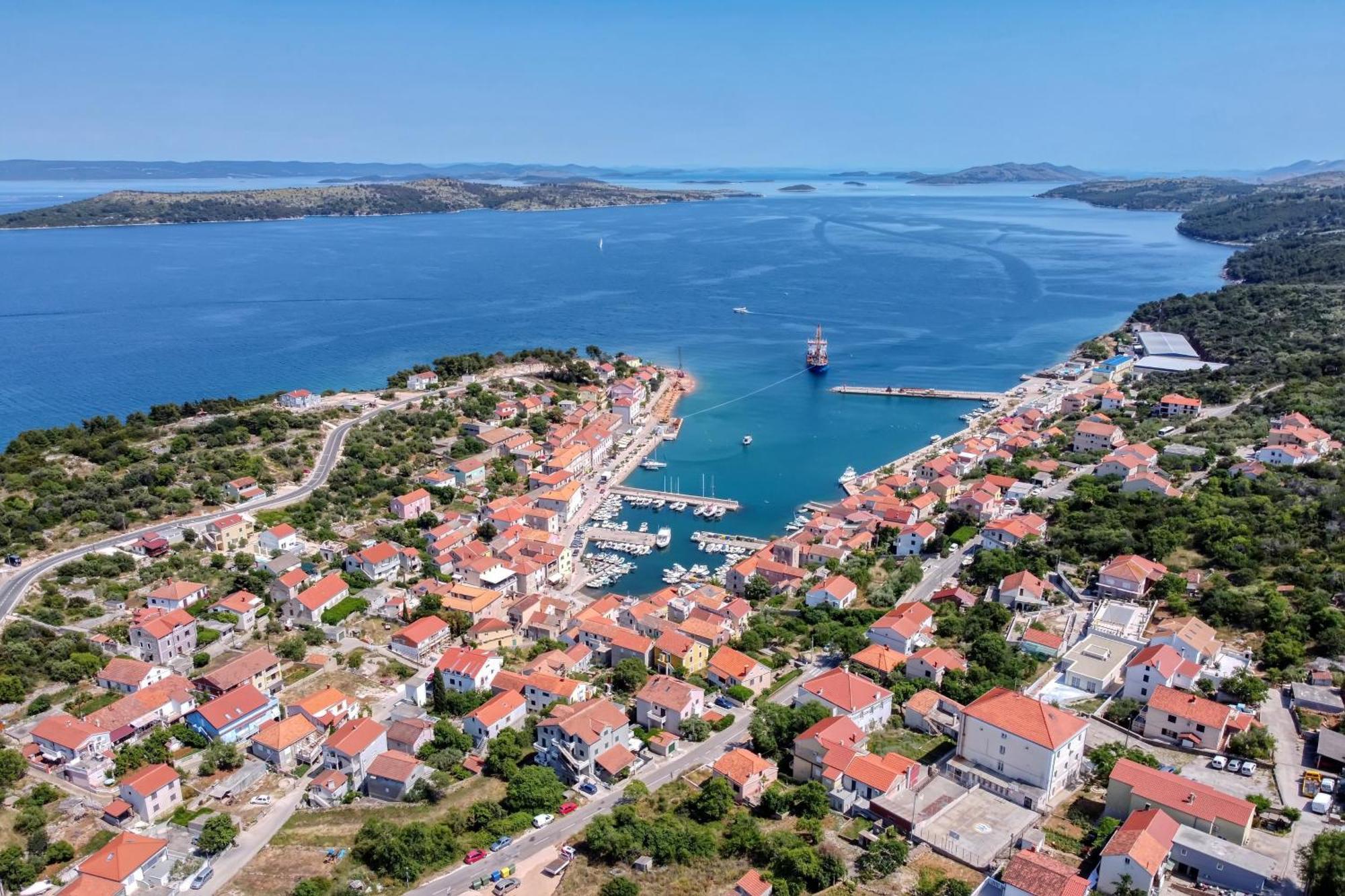 Apartments By The Sea Sali, Dugi Otok - 8110 Ngoại thất bức ảnh